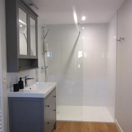 Les Rives Du Rochefollet Saint-Vaize