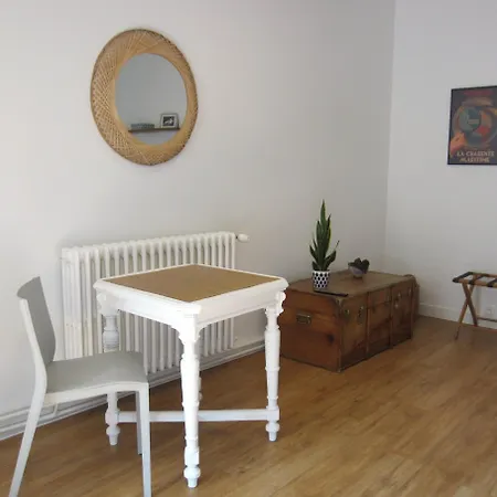 Les Rives Du Rochefollet Konukevi